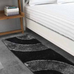 Black & Grey Geometric Bed Runner